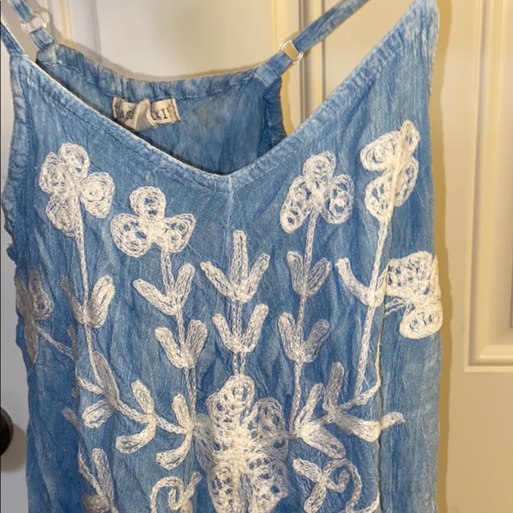 Women’s dress